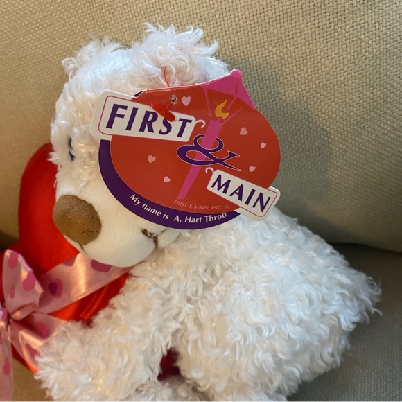 New Two Valentine’s Teddy Bears - Picture 4 of 10